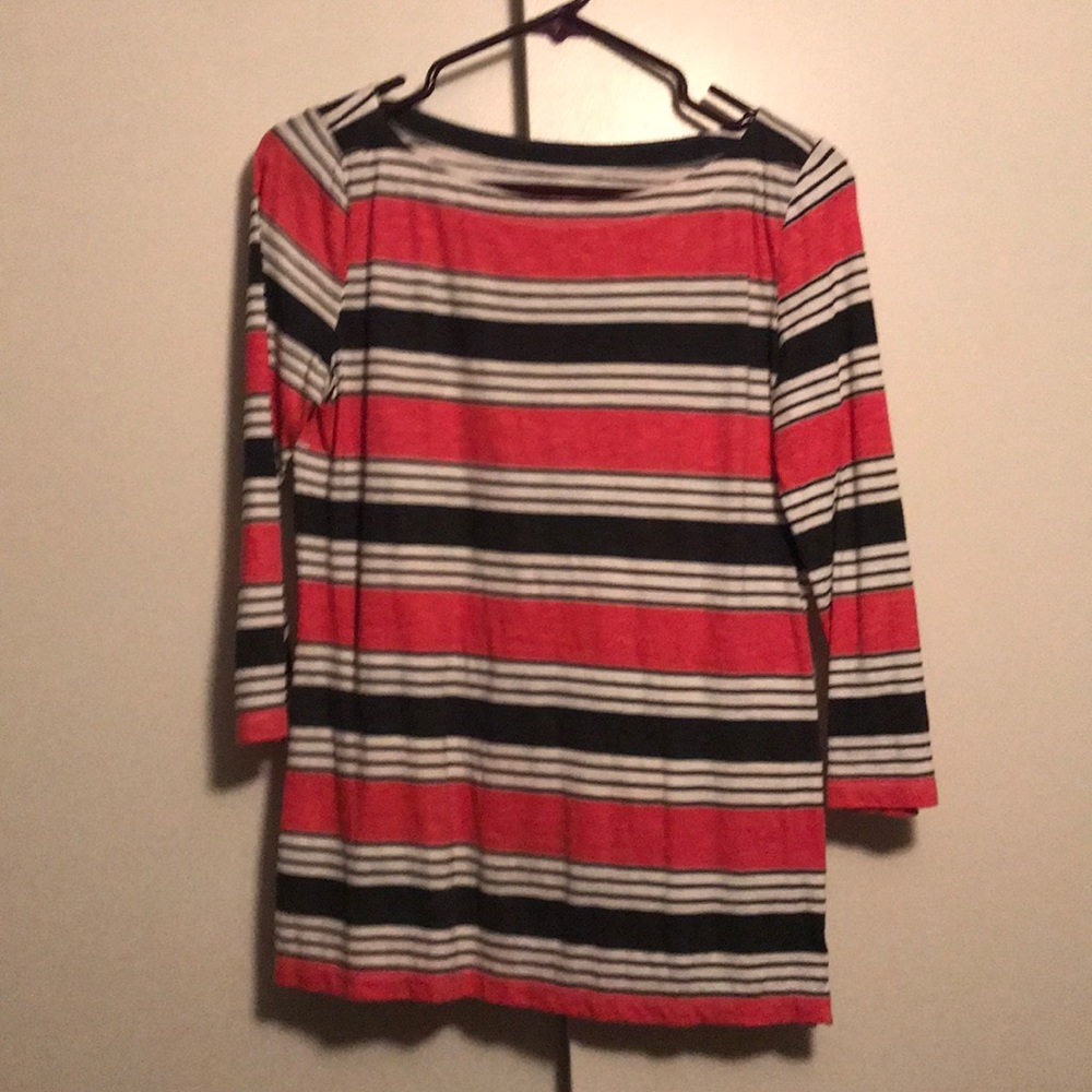 Loft boat neck quarter sleeve shirts